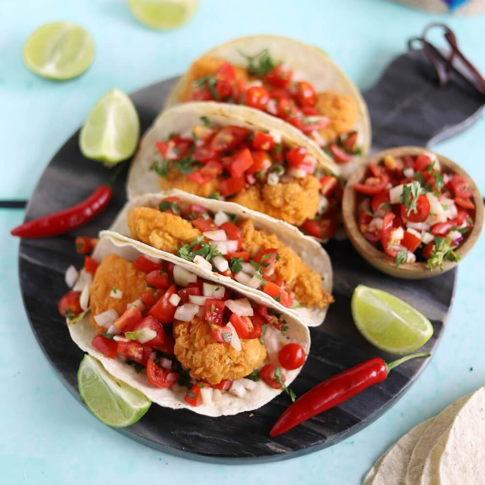 Meksykańskie tacos z salsą pico de gallo i HOT&SPICY BITES